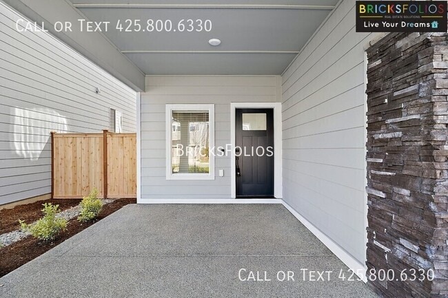 Building Photo - 8340 52nd St NE