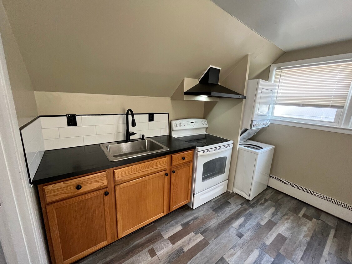 217 W Cuthbert Blvd Unit 2, Haddon Township, NJ 08108 Apartments in