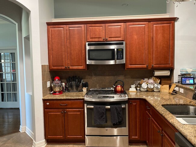 Foto del edificio - North Bossier Home in Legacy Subdivision