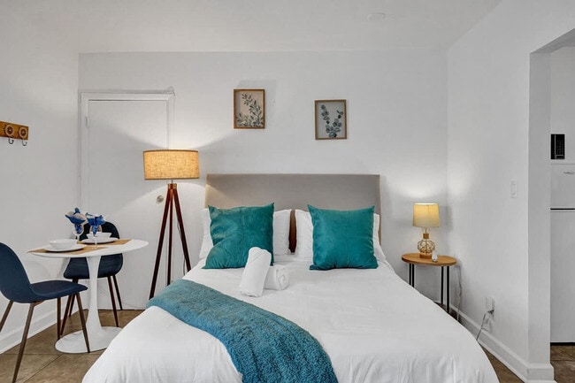 Foto del edificio - 335 Desoto St