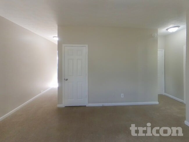 Building Photo - 3605 Cape Ln