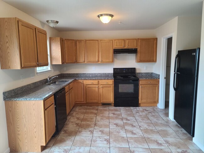 Foto del edificio - 3 Bedroom 2 1/2 Bath Townhome for Rent in ...