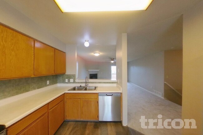 Foto del edificio - 2920 Frazier Ln