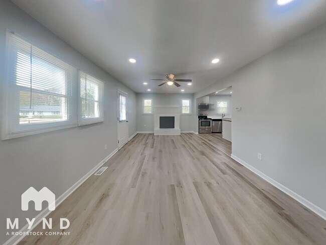 Foto del edificio - 900 Chalmers St