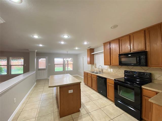 Building Photo - 10608 Colfax Dr