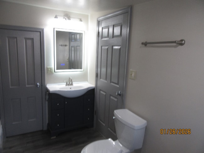 Foto del edificio - 353 Blake St