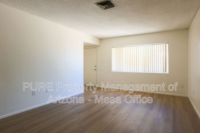 Building Photo - 8632 E Coronado Rd