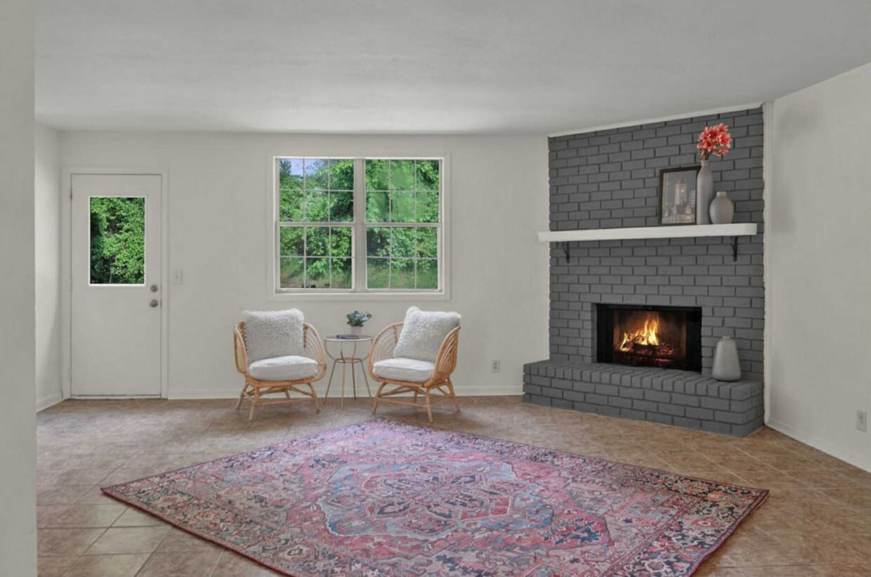 Primary Photo - 1434 E Cedar Ln