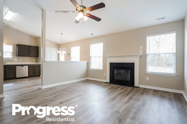 Foto del edificio - 4205 Springfield Creek Dr