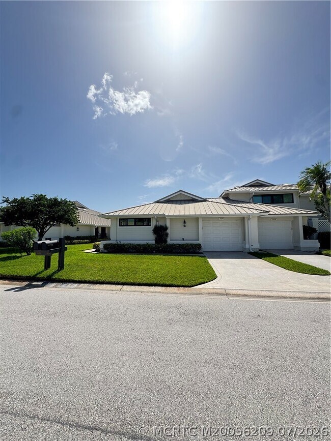 Foto del edificio - 5639 SE Foxcross Pl