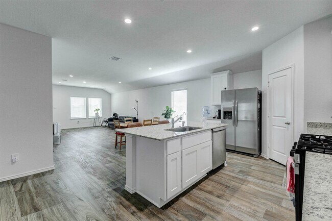 Foto del edificio - 31426 Yatesbury Ln