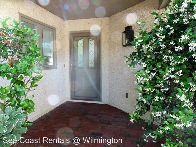 Building Photo - 2 br, 2 bath House - 1939 Prestwick Lane