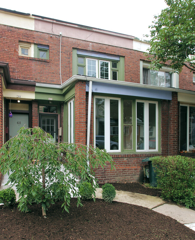 Building Photo - 427 Biddle Ave