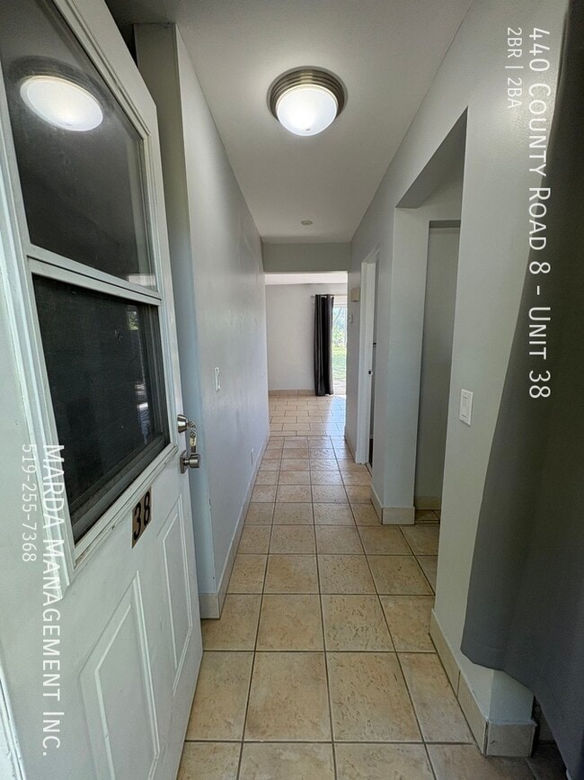 Building Photo - CHAMRING 2 BED/1.5 BATH TOWNHOUSE - SOUTH ...
