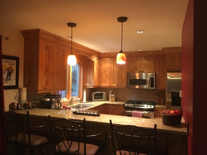 Foto principal - 2427 Chamonix Ln