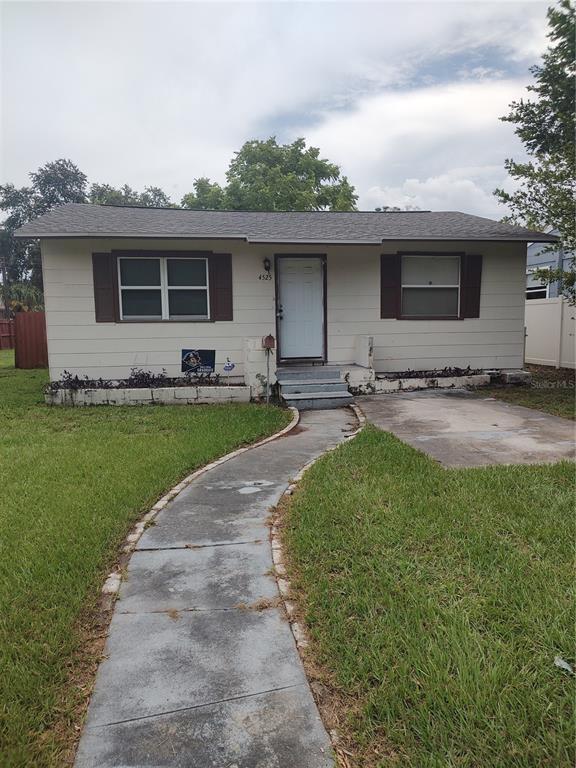 Foto principal - 4525 Emerson Ave S