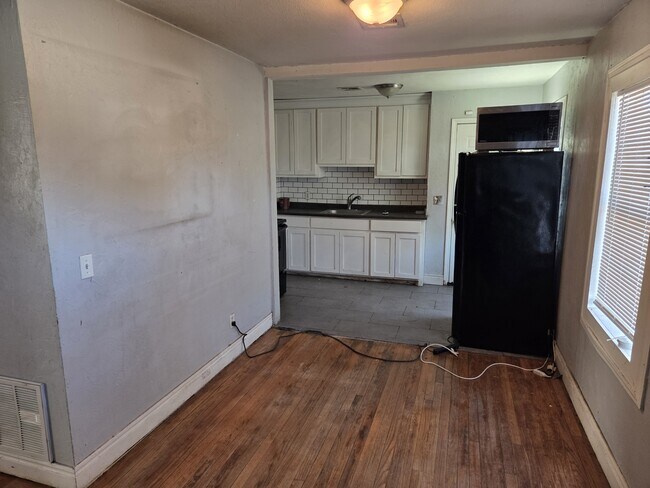 Foto del edificio - 3100 NW 33rd St