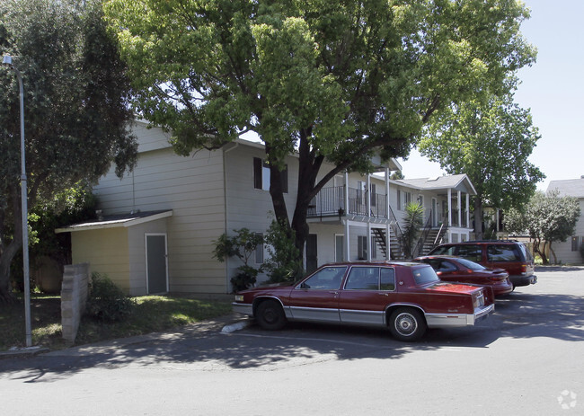 Gardner Park Apartments - Sutter Commons