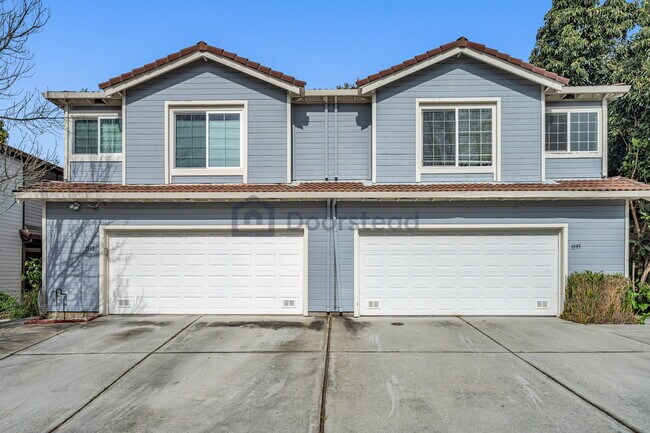 Building Photo - 1595 Timber Creek Dr