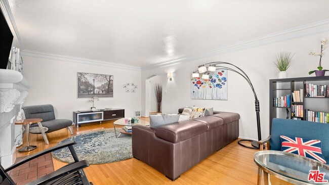 Foto del edificio - 434 N Genesee Ave