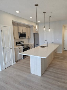 Photo du bâtiment - 550 Belmont St SW