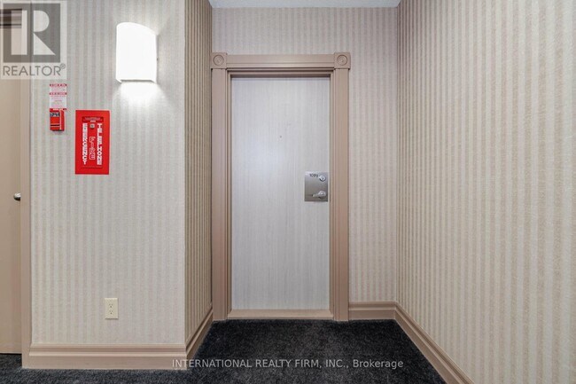 Building Photo - 3605-3605 Kariya Dr