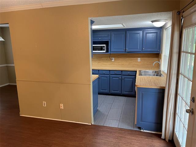 Building Photo - 1417 Homestead Pl
