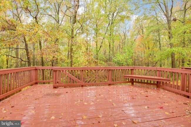 Building Photo - 160 Langdon Farm Cir
