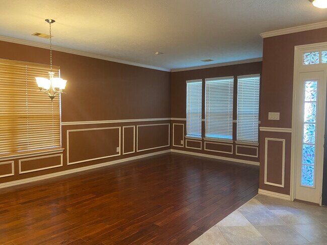 Foto del edificio - 16219 Peach Bluff Ln