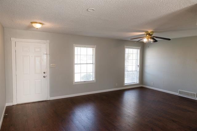 Foto del edificio - 1412 Hawthorne Ln