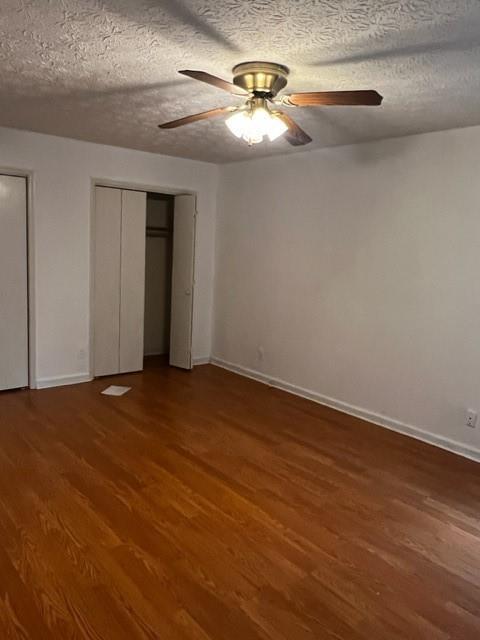 Building Photo - 472 Camden Cir