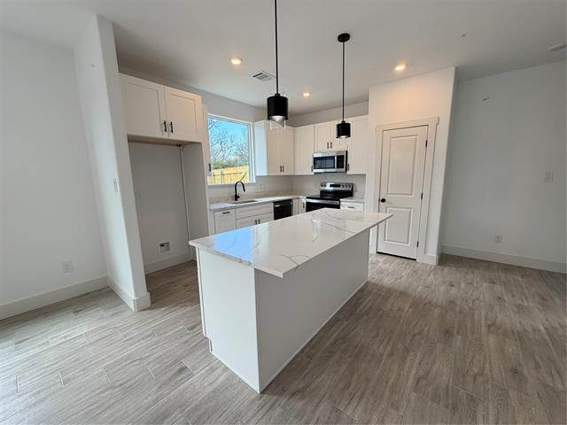 Building Photo - 5150 Charlene Dr