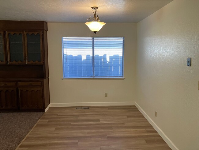 Building Photo - 1025 Princess Court Modesto, CA 95350