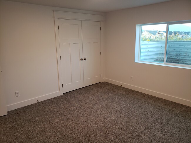 Bedroom - 1641 N 600 E