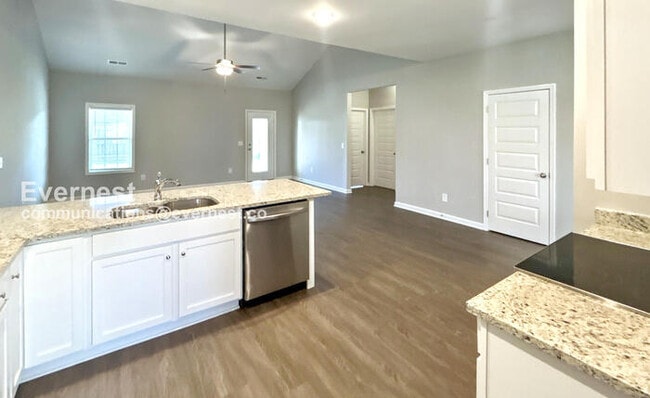 Foto del edificio - 1024 Echo Rdg Rd