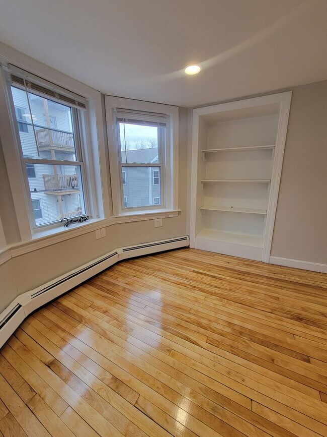 Foto del edificio - 15 Broadway-Unit 2