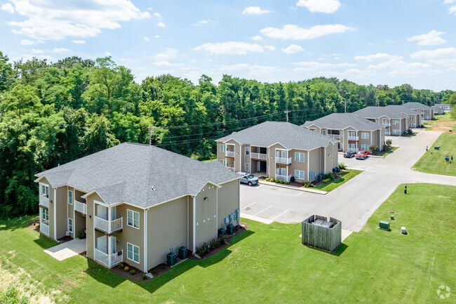 Building Photo - Lynnwood Apartments