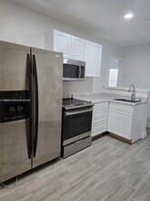 Building Photo - 1245 NE 110th Terrace