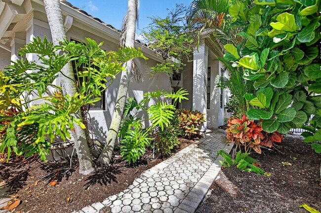 Foto del edificio - 6301 NW 25th Way