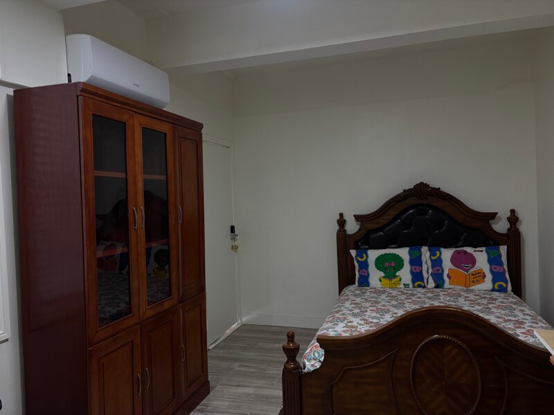 Foto principal - 15111 Hemlock Ave