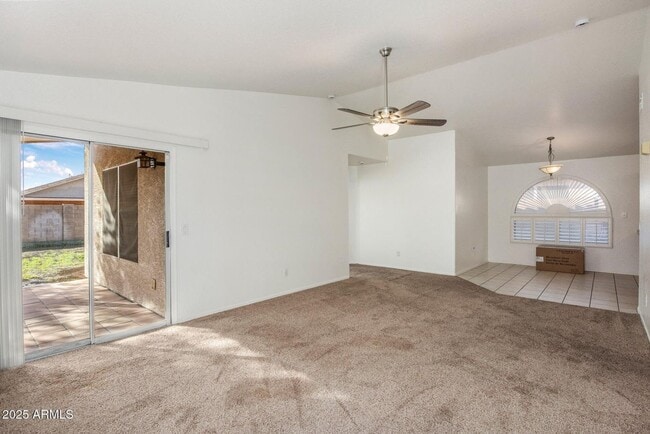 Foto del edificio - AVAILABLE NOW IN GREAT AVONDALE LOCATION!!!