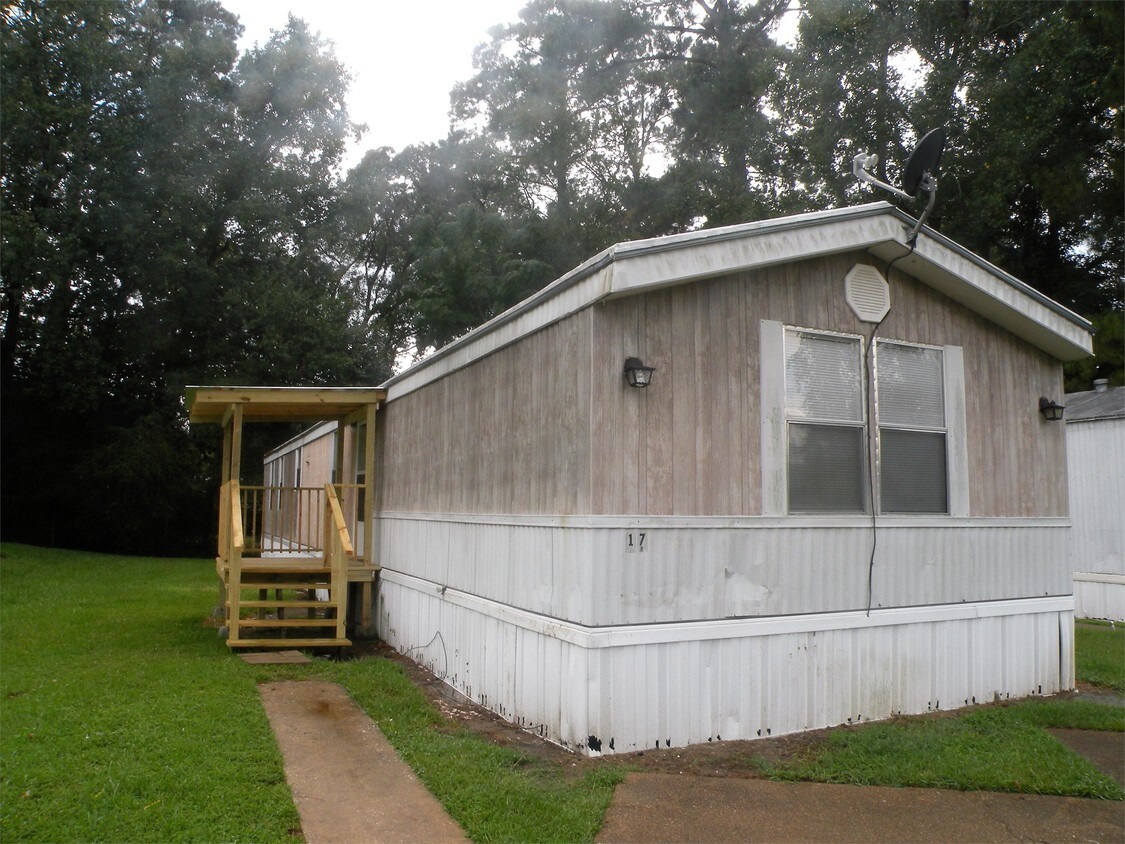 Primary Photo - 757 Sabrina Ln