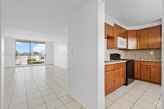 Building Photo - 14170 SW 84th St
