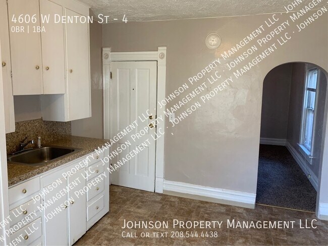 Foto del edificio - 4606 W Denton St