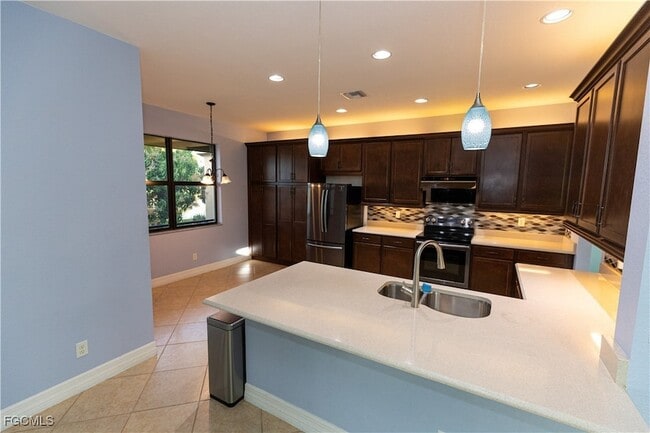 Foto del edificio - 11660 Meadowrun Cir