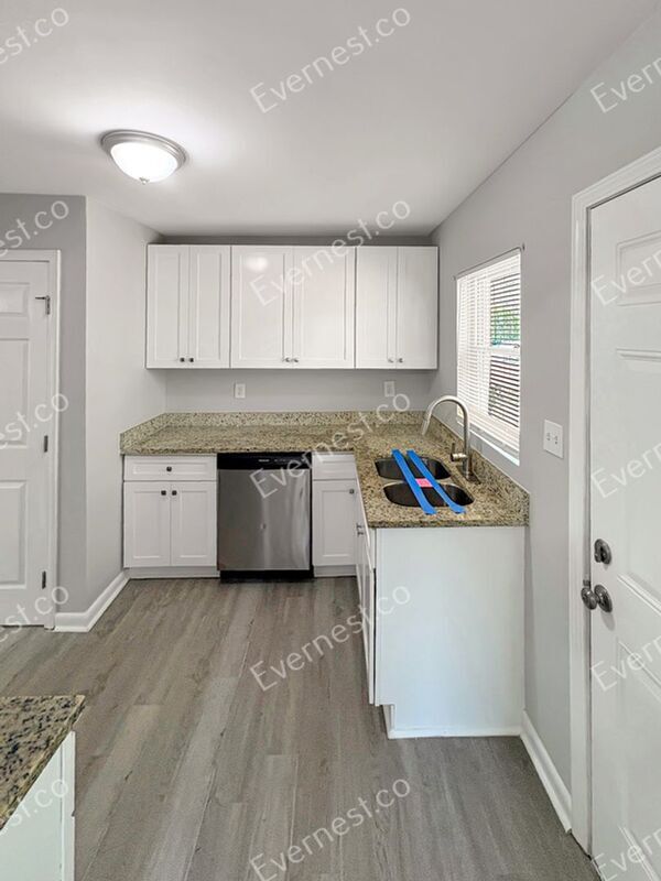 Foto del edificio - 1000 Hutchens Rd SE