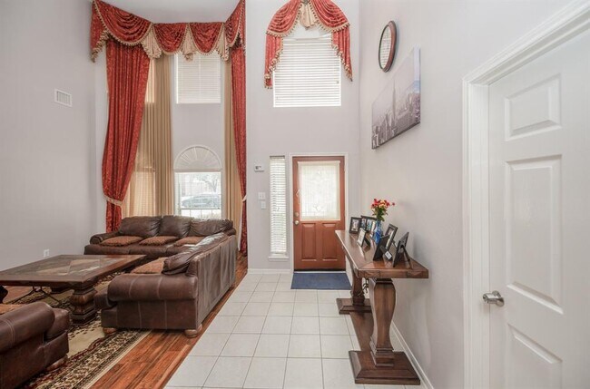 Foto del edificio - 21702 Cozy Hollow Ln