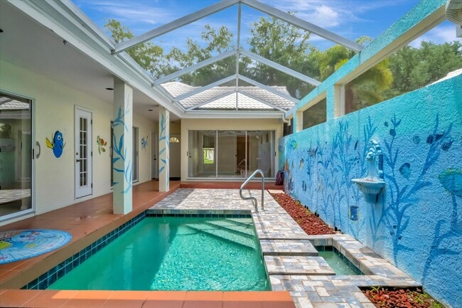 Building Photo - 3BR/2.5BA Private Pool Home | Chestnut Creek Community in Venice