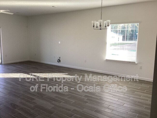 Building Photo - 7898 SW 74th Lp