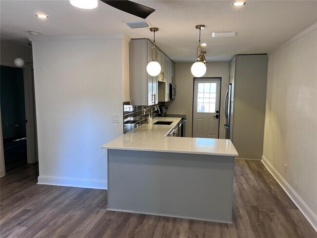 Foto del edificio - 777 12th Ave N